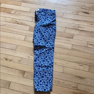 ON pixie pant size 4